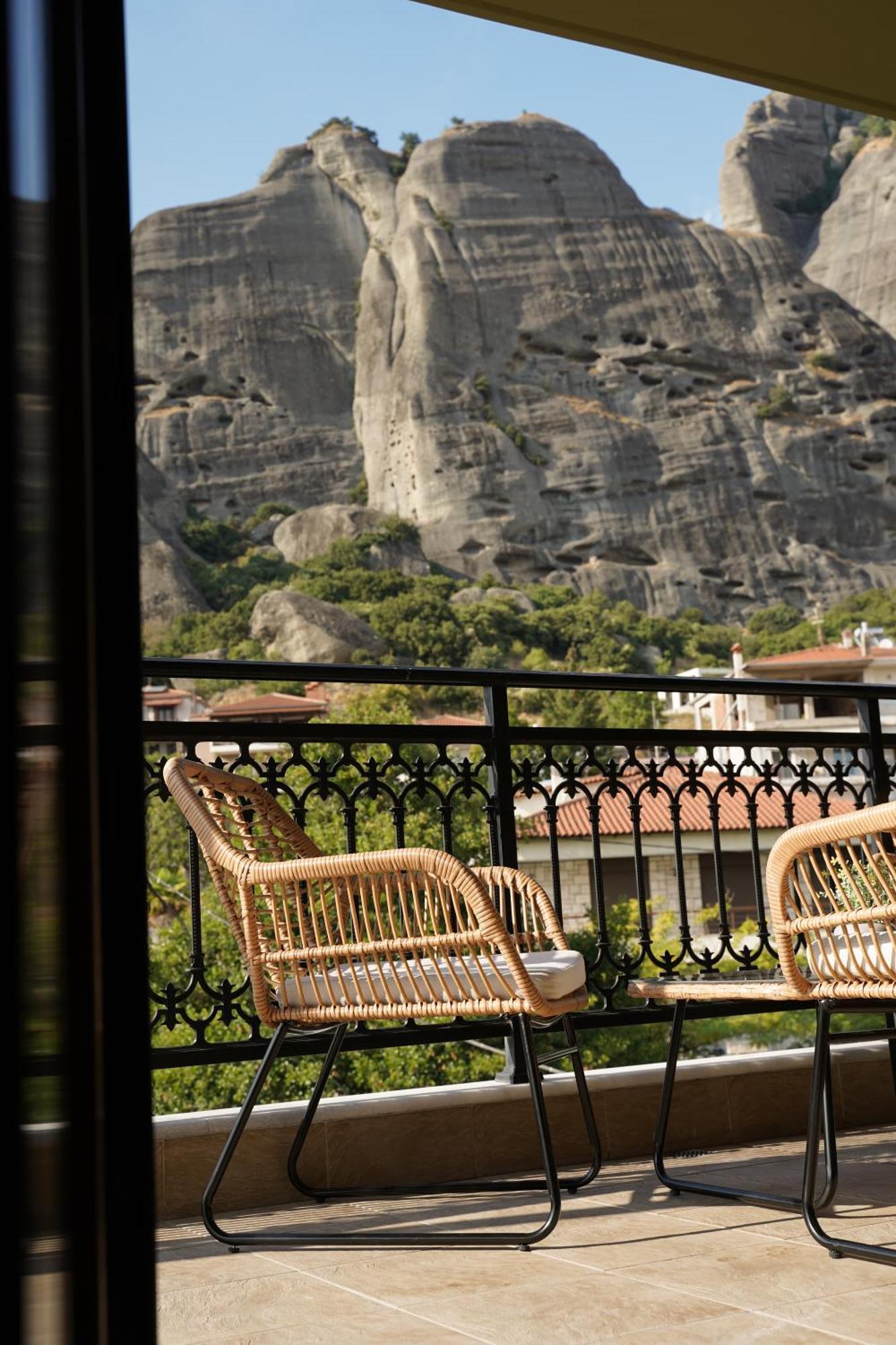 Grand View Suites Meteora Калампака Экстерьер фото